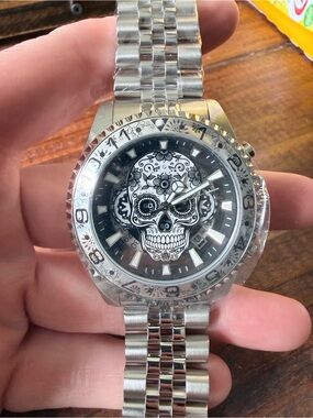 Invicta Pro Diver Men’s Skull Dial Stainless Steel Watch